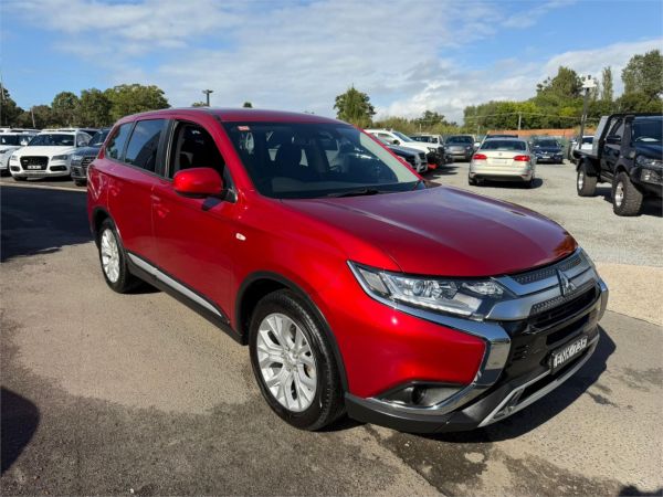 2021 Mitsubishi Outlander Wagon ZL MY21 ES image