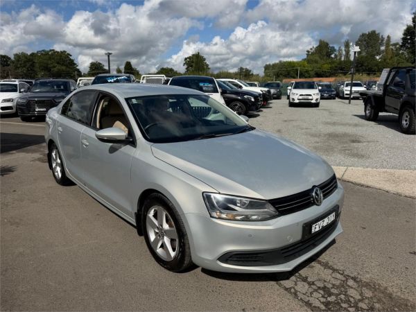 2011 Volkswagen Jetta Sedan 1KM MY10 103TDI image