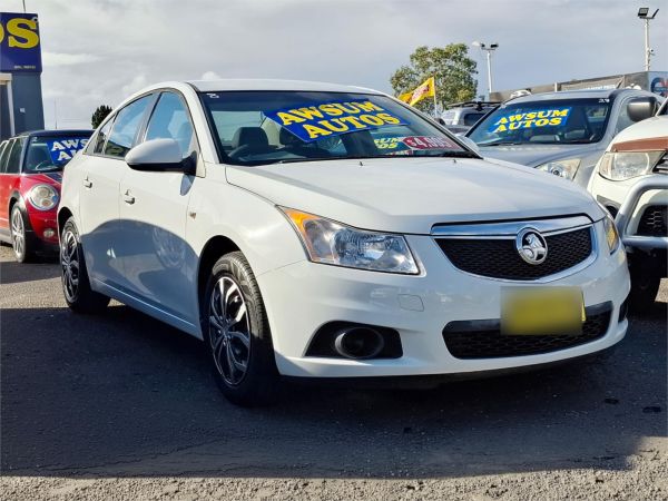2011 Holden Cruze Sedan JH Series II MY11 CD image