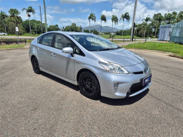 2014 Toyota Prius Liftback ZVW30R MY12 image