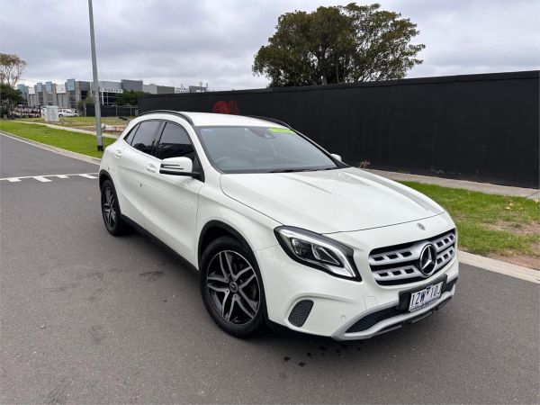 2017 MERCEDES-BENZ GLA 4D WAGON X156 MY17.5 180 image