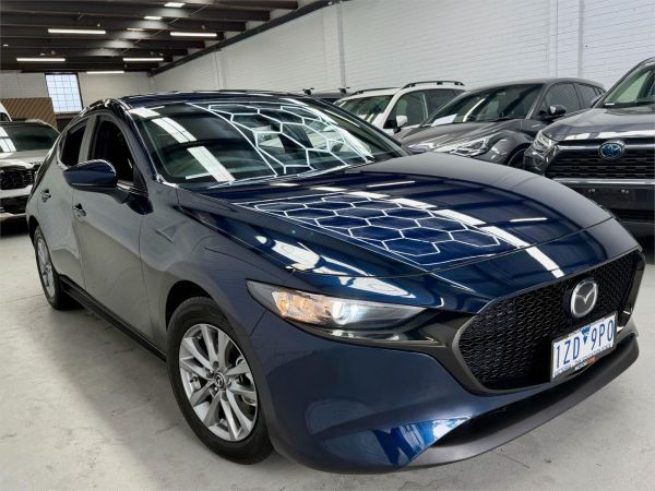 2023 Mazda 3 Hatchback BP2H7A G20 Pure image