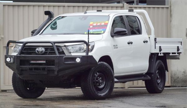 2020 TOYOTA HILUX DOUBLE C/CHAS GUN126R FACELIFT SR (4x4) image