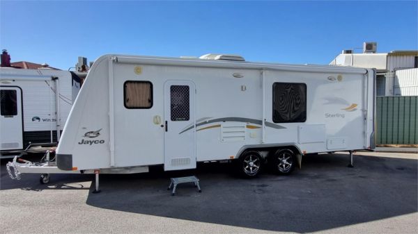 2012 Jayco STERLING Caravan 24.75-2 image