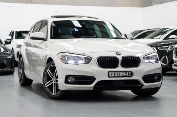 2015 BMW 1 Series Hatchback F20 LCI 120i Sport Line image