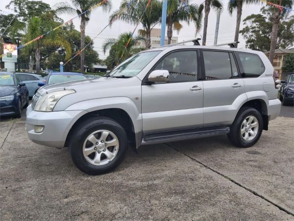 2004 Toyota Landcruiser Prado Wagon GRJ120R GXL image
