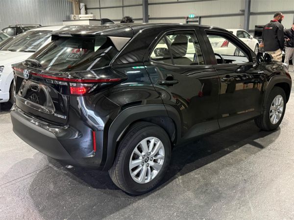 2023 Toyota Yaris Cross MXPJ10R GX image