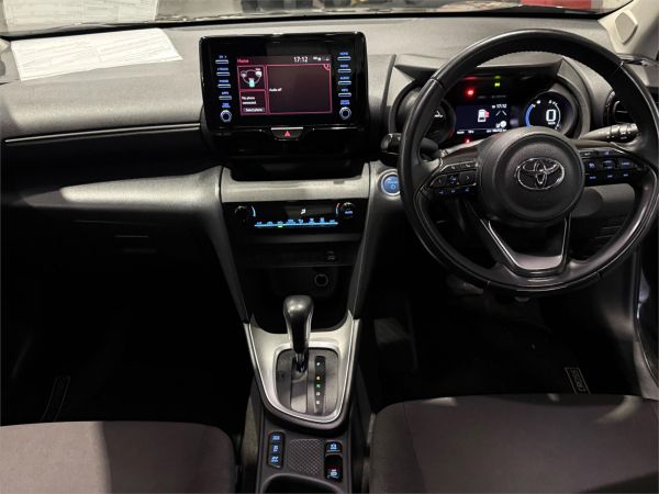 2023 Toyota Yaris Cross MXPJ10R GX image