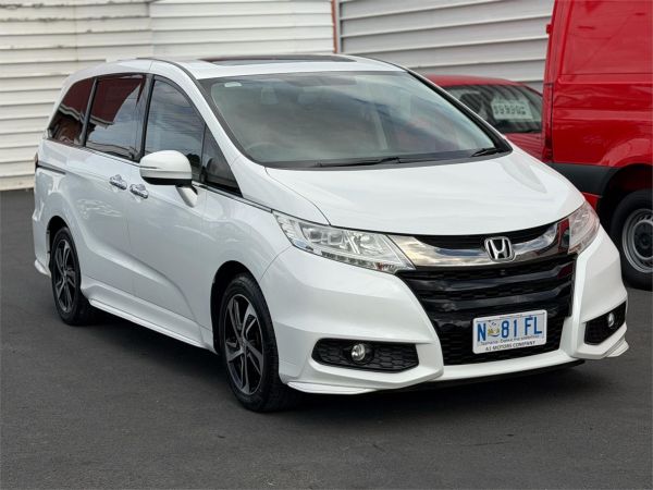 2017 Honda Odyssey Wagon RC MY17 VTi-L image