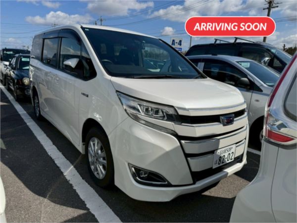 2018 Toyota Noah People Mover Hybrid G image