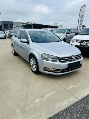 2011 VOLKSWAGEN PASSAT 4D SEDAN 3C MY10 UPGRADE 125 TDI HIGHLINE image