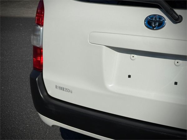 2020 Toyota Probox Wagon NHP160 Hybrid image
