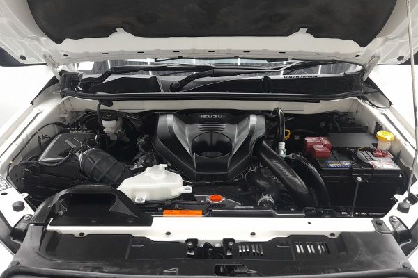 2021 Isuzu D-MAX SX High Ride Rear Wheel Drive image
