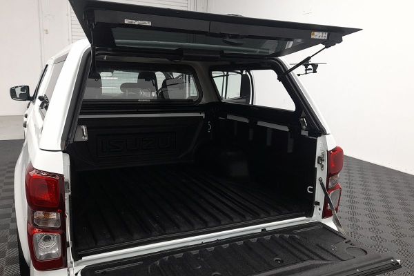 2021 Isuzu D-MAX SX High Ride Rear Wheel Drive image