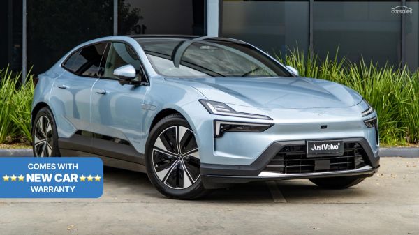 2025 Polestar 4 Long range Single motor Plus Auto MY26 image