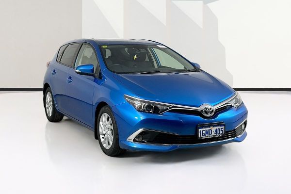 2017 Toyota COROLLA ASCENT ZRE172R image