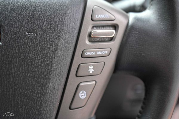 2023 Nissan Patrol Y62 Ti-L image