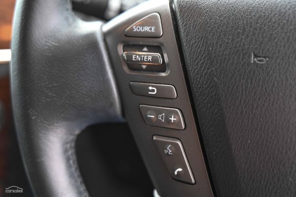 2023 Nissan Patrol Y62 Ti-L image