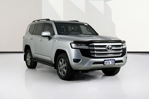 2023 Toyota LANDCRUISER LC300 VX (4x4) FJA300R image