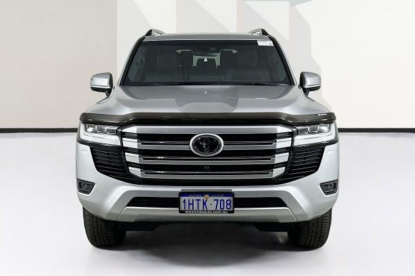 2022 Toyota Landcruiser FJA300R VX image