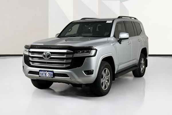 2022 Toyota Landcruiser FJA300R VX image