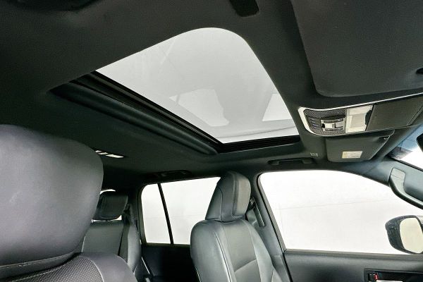 2022 Toyota Landcruiser FJA300R VX image