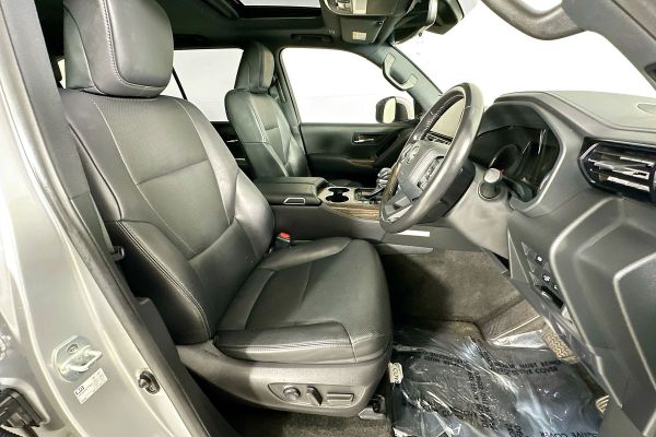 2022 Toyota Landcruiser FJA300R VX image