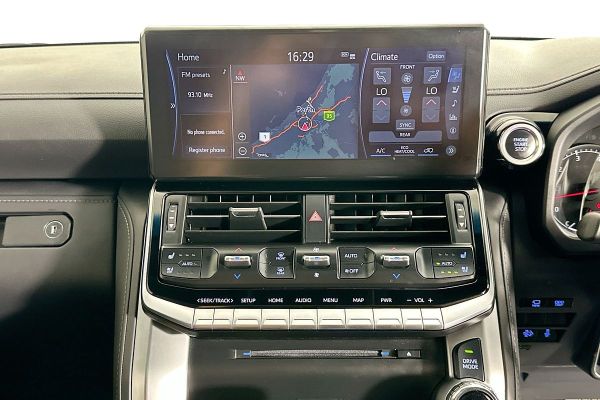 2022 Toyota Landcruiser FJA300R VX image