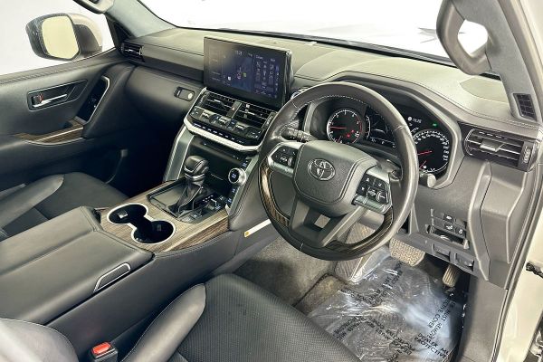 2022 Toyota Landcruiser FJA300R VX image