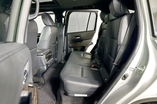 2022 Toyota Landcruiser FJA300R VX image