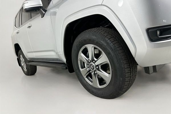 2022 Toyota Landcruiser FJA300R VX image