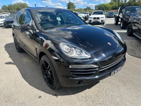 2012 Porsche Cayenne Wagon E2 MY12 Diesel image