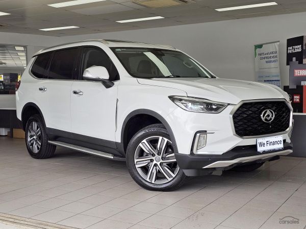 2020 LDV D90 Executive Auto 4x4 image