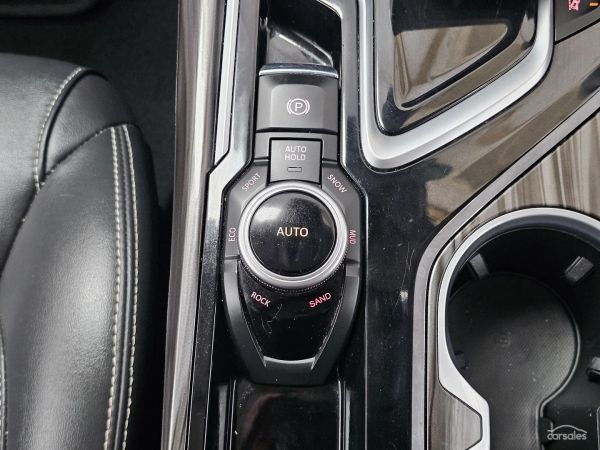 2021 LDV D90 SV9A Executive image