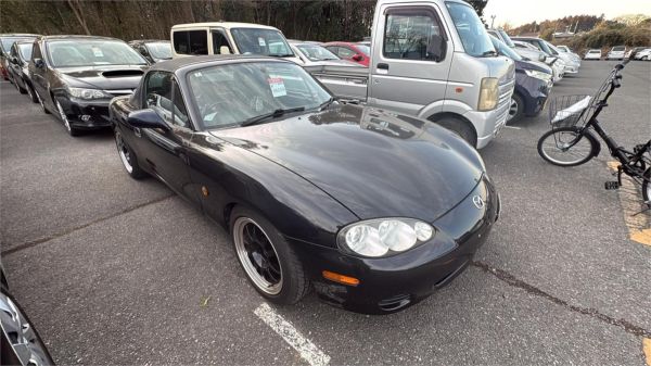 2001 MAZDA MX-5 2D CONVERTIBLE NB image