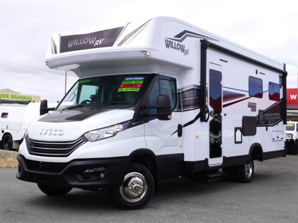 2026 Iveco Daily Cab Chassis/Motorhome 50C18 image