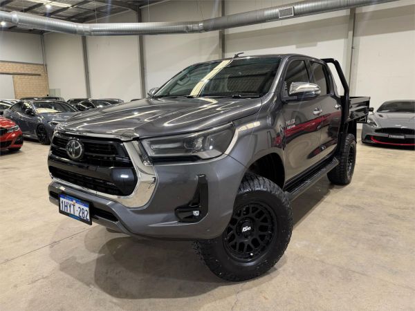 2021 TOYOTA HILUX DOUBLE CAB P/UP GUN126R FACELIFT SR5 (4x4) image