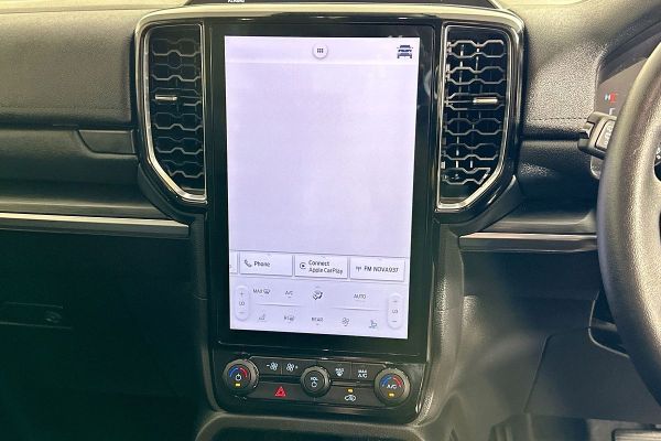 2022 Ford Everest Trend image