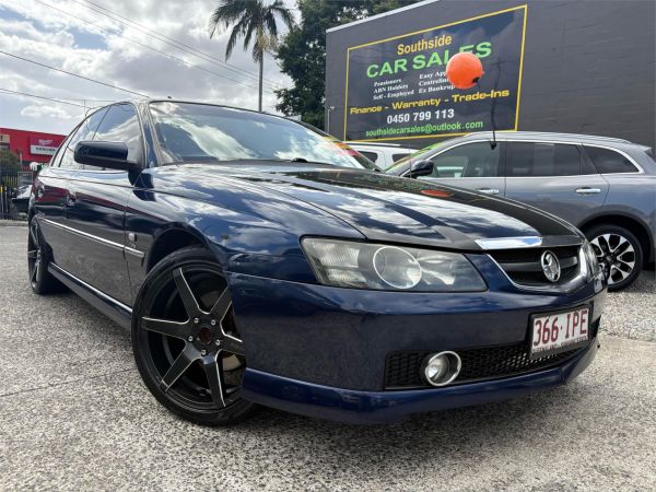 2004 HOLDEN CALAIS 4D SEDAN VYII image