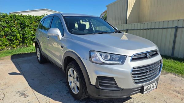 2016 HOLDEN CAPTIVA 4D WAGON CG MY16 5 LS (FWD) image