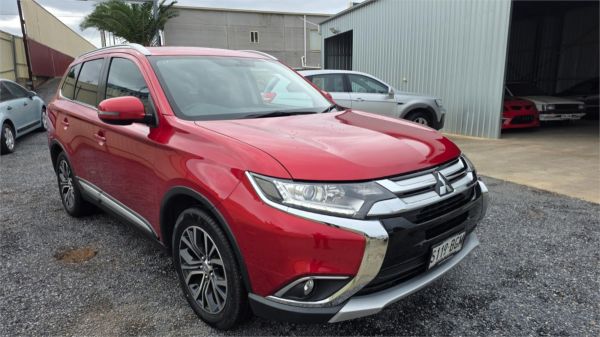 2015 MITSUBISHI OUTLANDER 4D WAGON ZK MY16 XLS (4x4) image