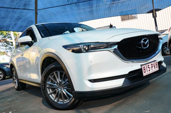 2017 Mazda CX-5 KE1032 Grand Touring SKYACTIV-Drive i-ACTIV AWD White 6 Speed Sports Automatic Wagon image