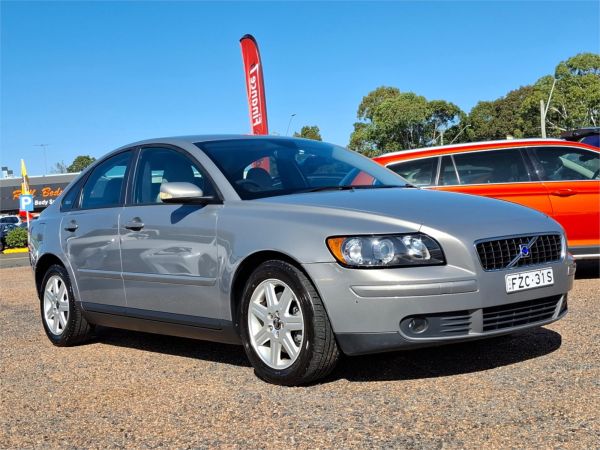 2004 Volvo S40 Sedan M Series image