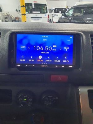 2018 TOYOTA HIACE LONG WHEELBASE TRH200 image