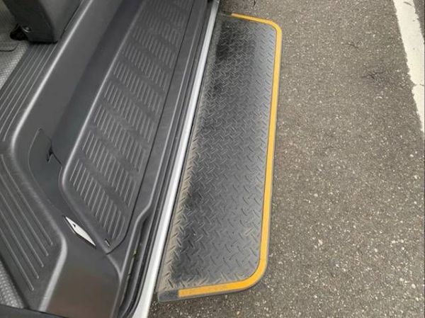 2018 TOYOTA HIACE LONG WHEELBASE TRH200 image