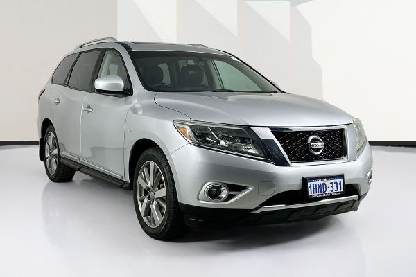 2015 Nissan PATHFINDER Ti (4x4) R52 image