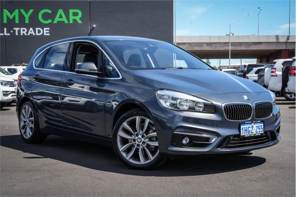 2015 BMW 2 Series 218i Sport Line F45 image