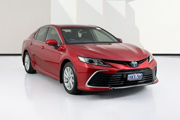 2021 Toyota CAMRY ASCENT HYBRID AXVH70R image