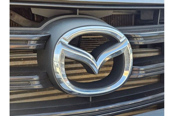 2020 Mazda BT-50 UR XT image