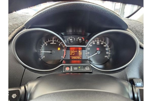 2020 Mazda BT-50 UR XT image